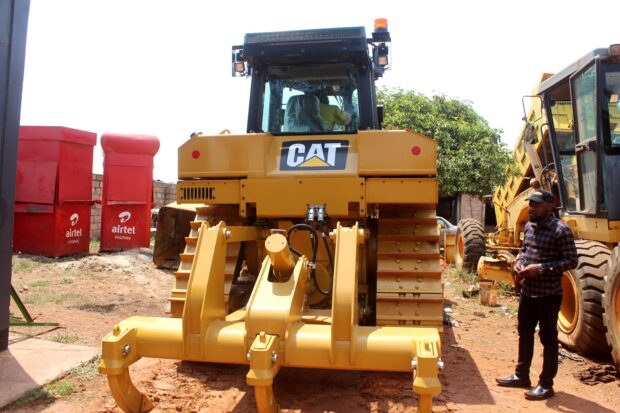  Solwezi Council purchases new Bulldozer