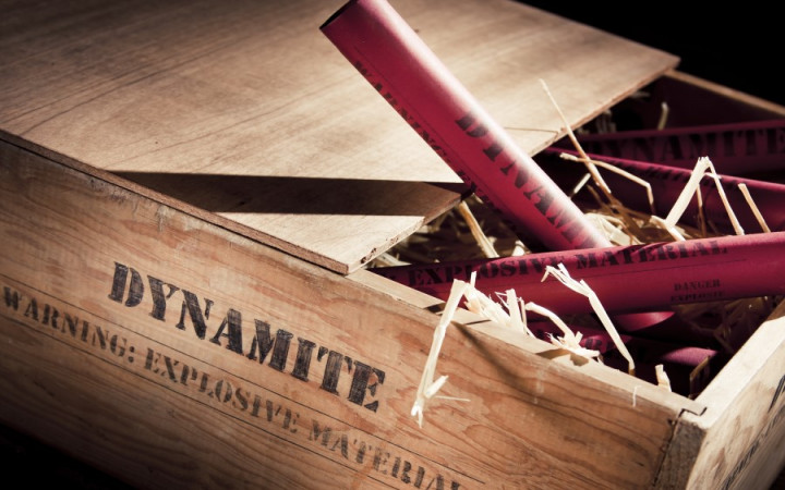  Five arrested for possessing dynamites